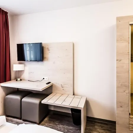 Gaestehaus Stahuber *